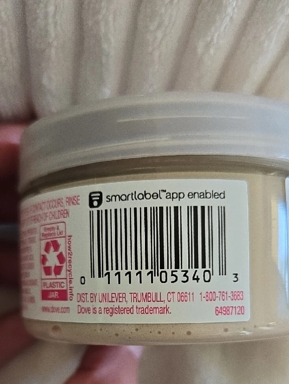 Dove Sugar Cookie Sprinkle Body Scrub — Limited Edition. - Picture 4 of 4